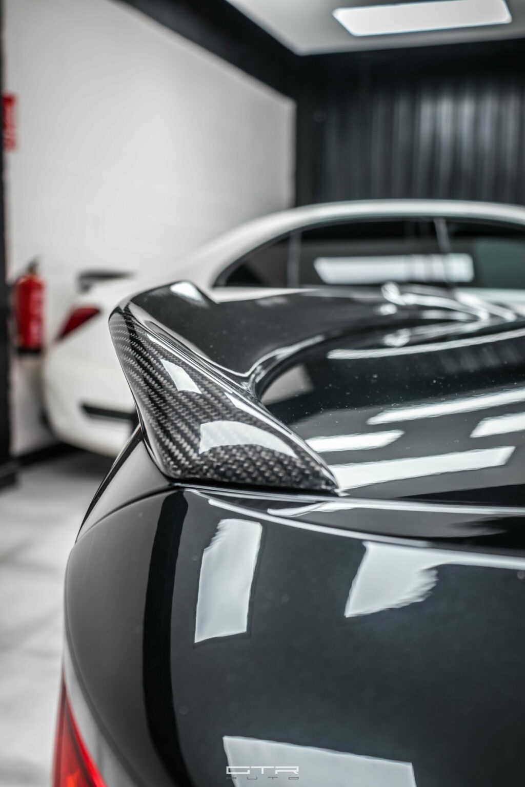 alt ="bmw m2 competition aleron"
