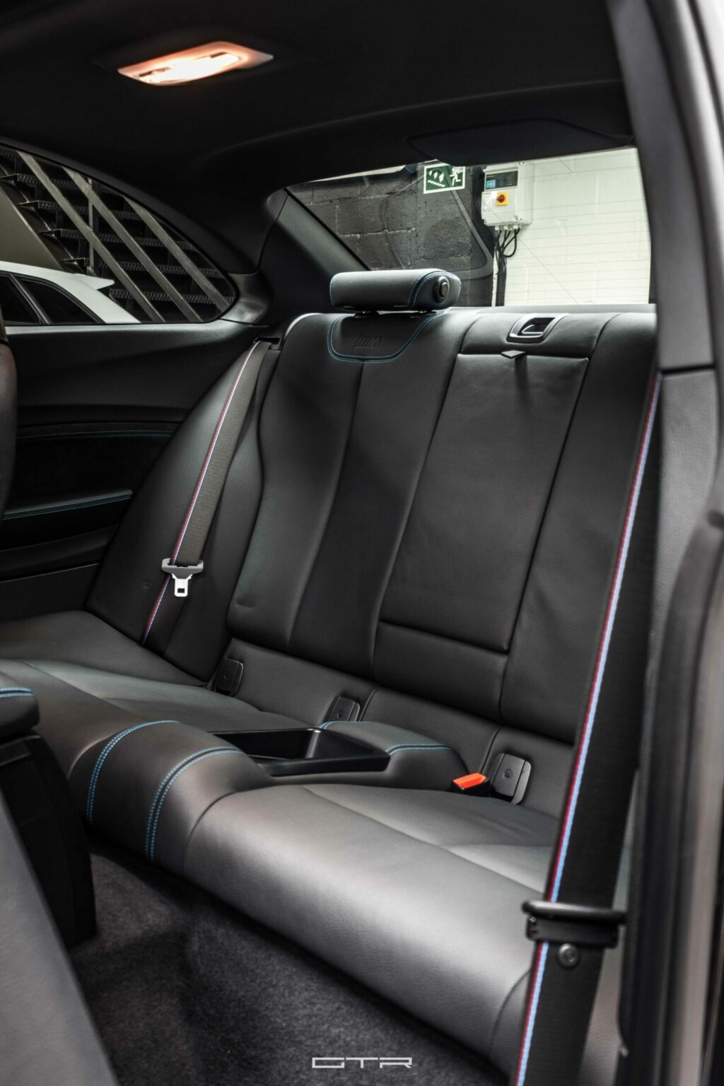 alt ="bmw m2 competition interior"