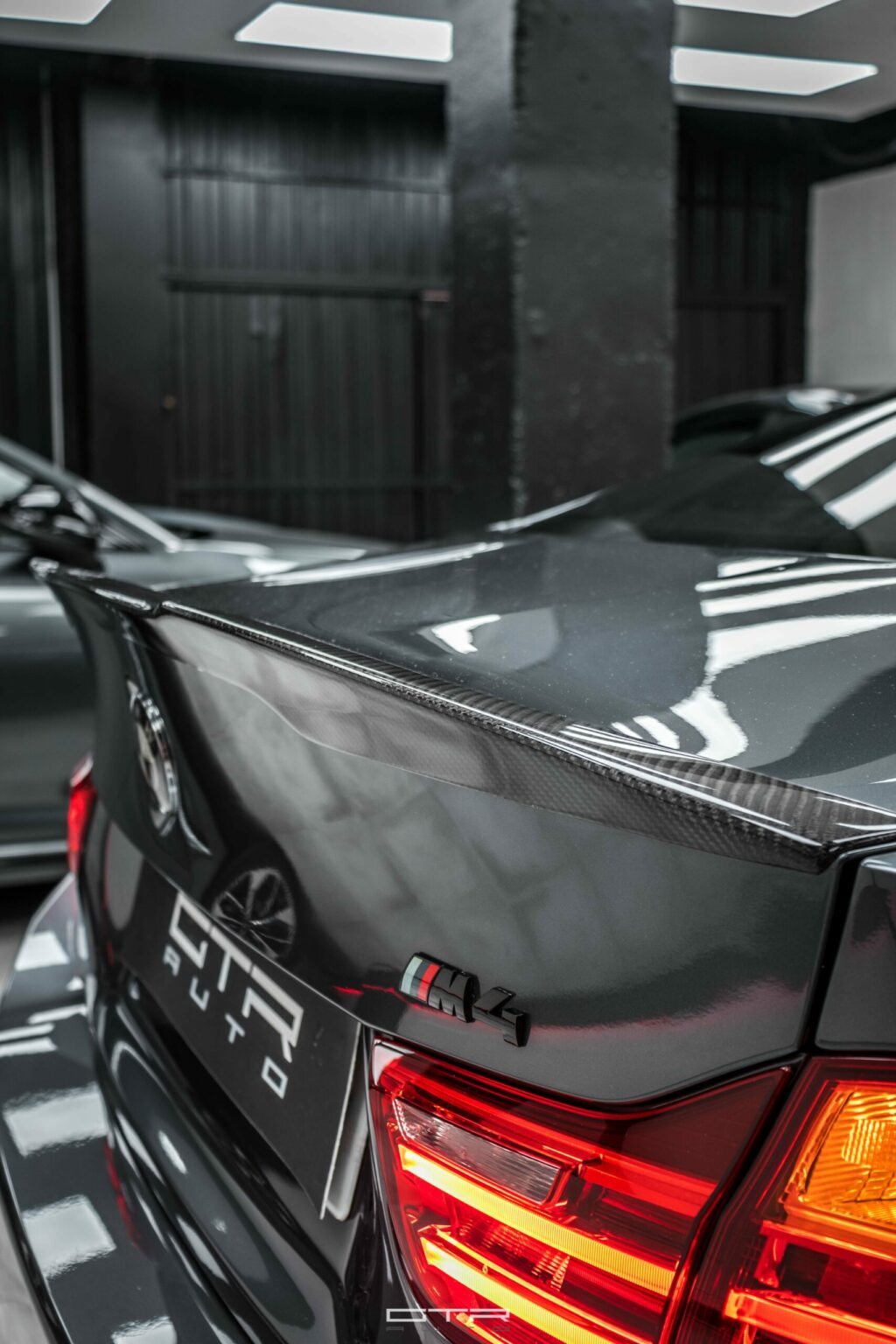alt = "bmw m4 competition"