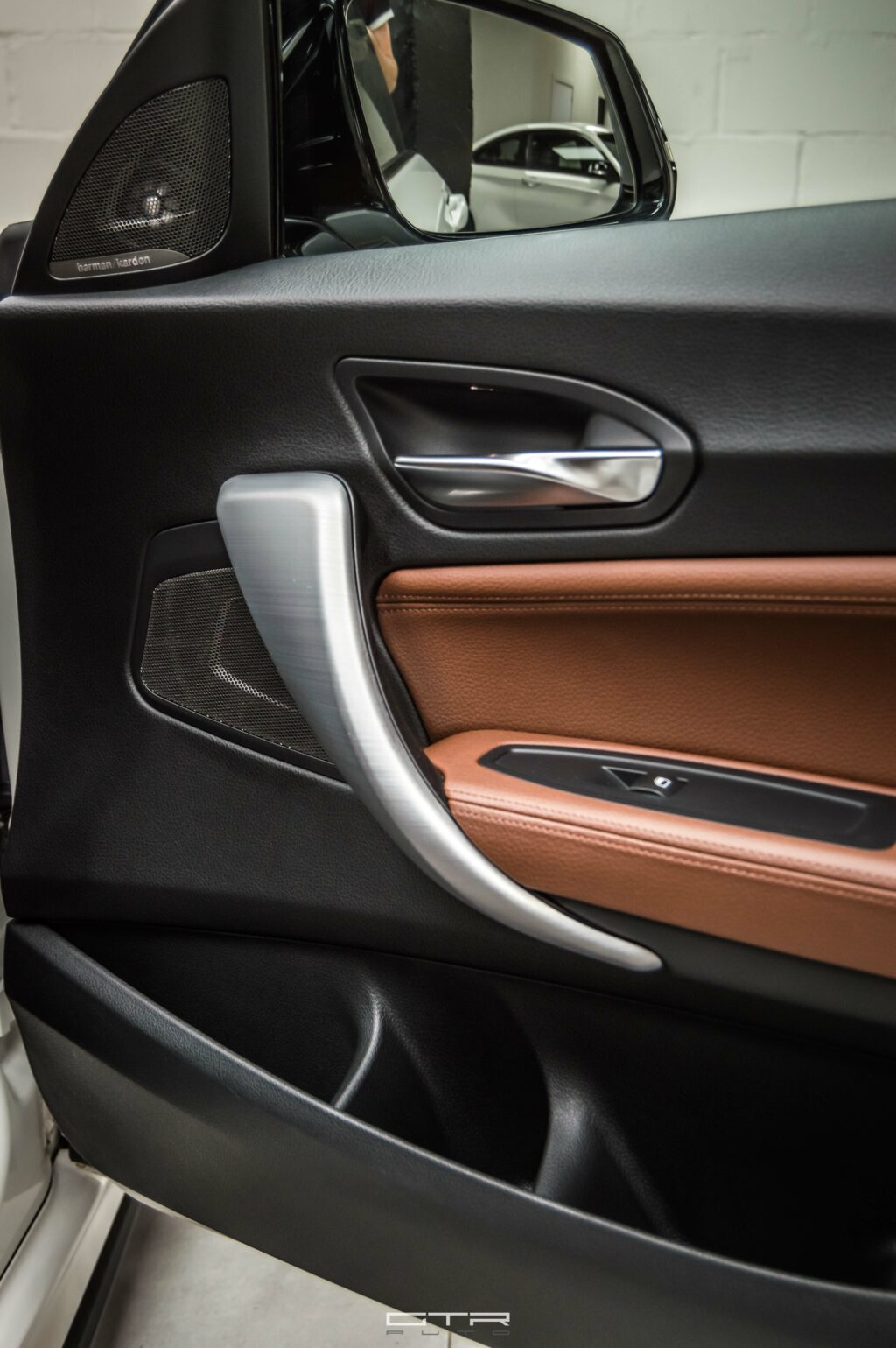 alt= "bmw m 235i puerta"
