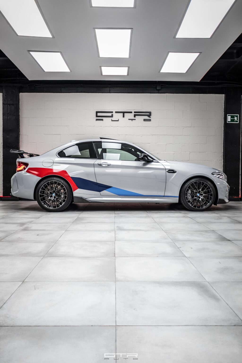 alt="BMW M2 Competition hockenheim Silver"