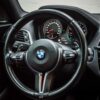alt="bmw m2 salpicadero"
