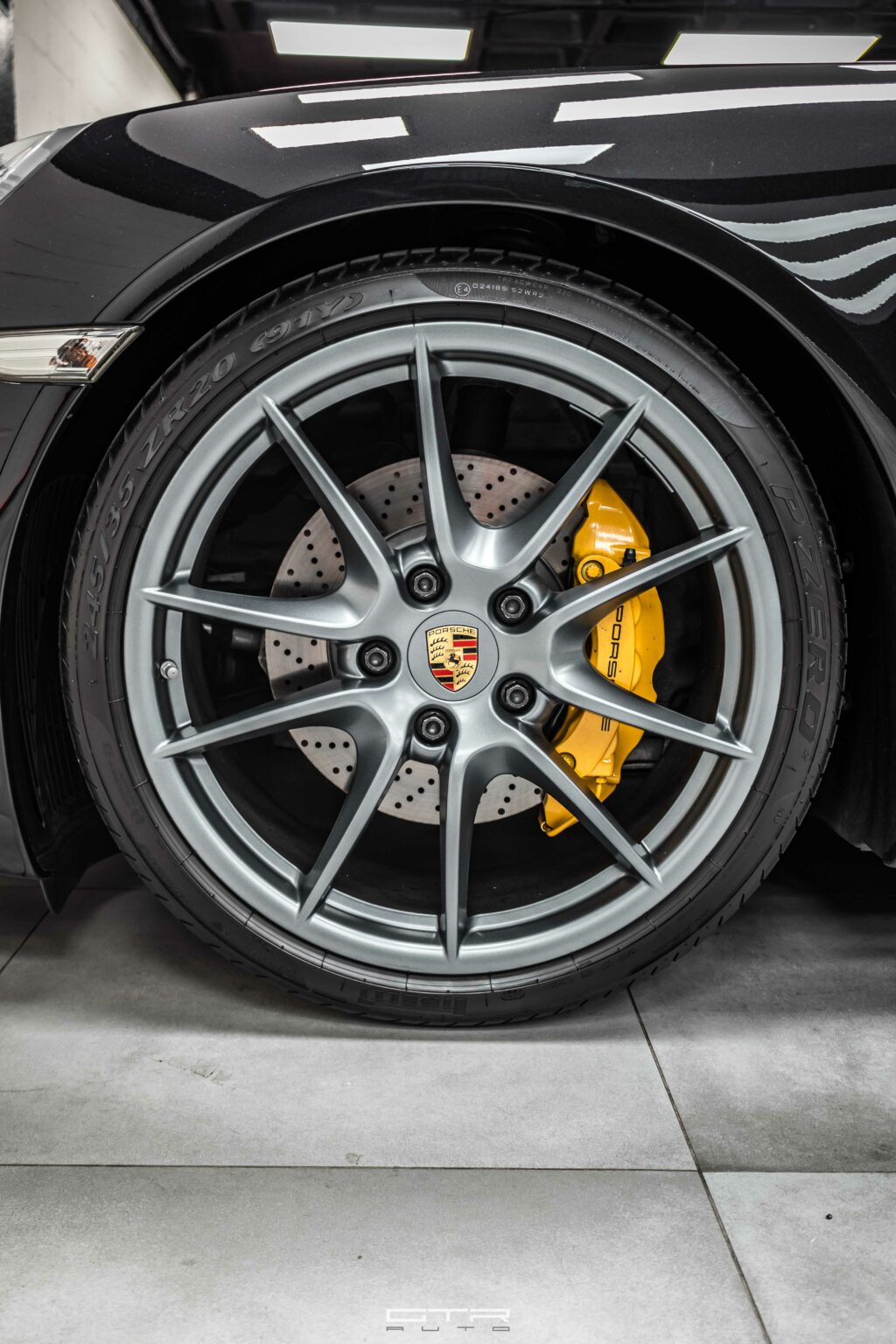 alt="llantas porsche 911 carrera s"