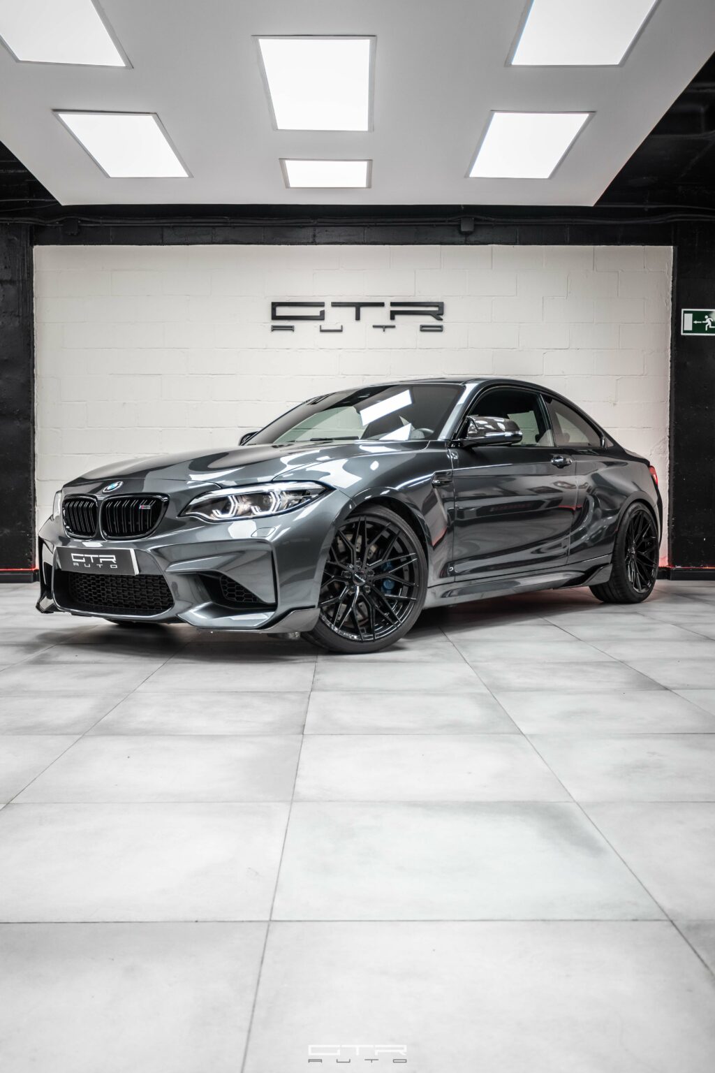 alt="bmw m2 mineral grey"
