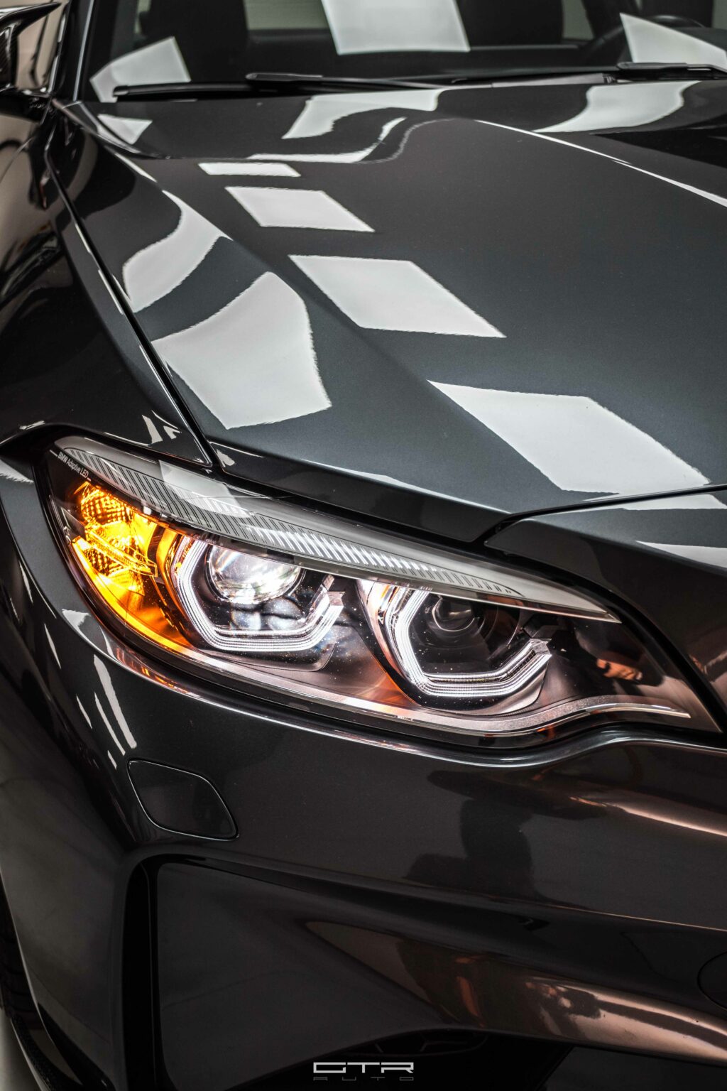 alt="bmw m2 mineral grey"
