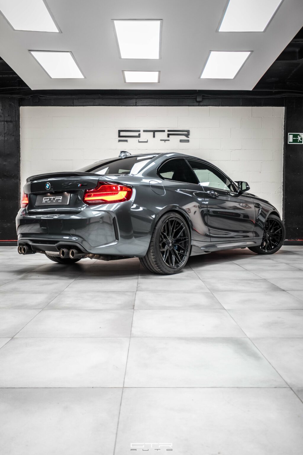 alt="bmw m2 mineral grey"