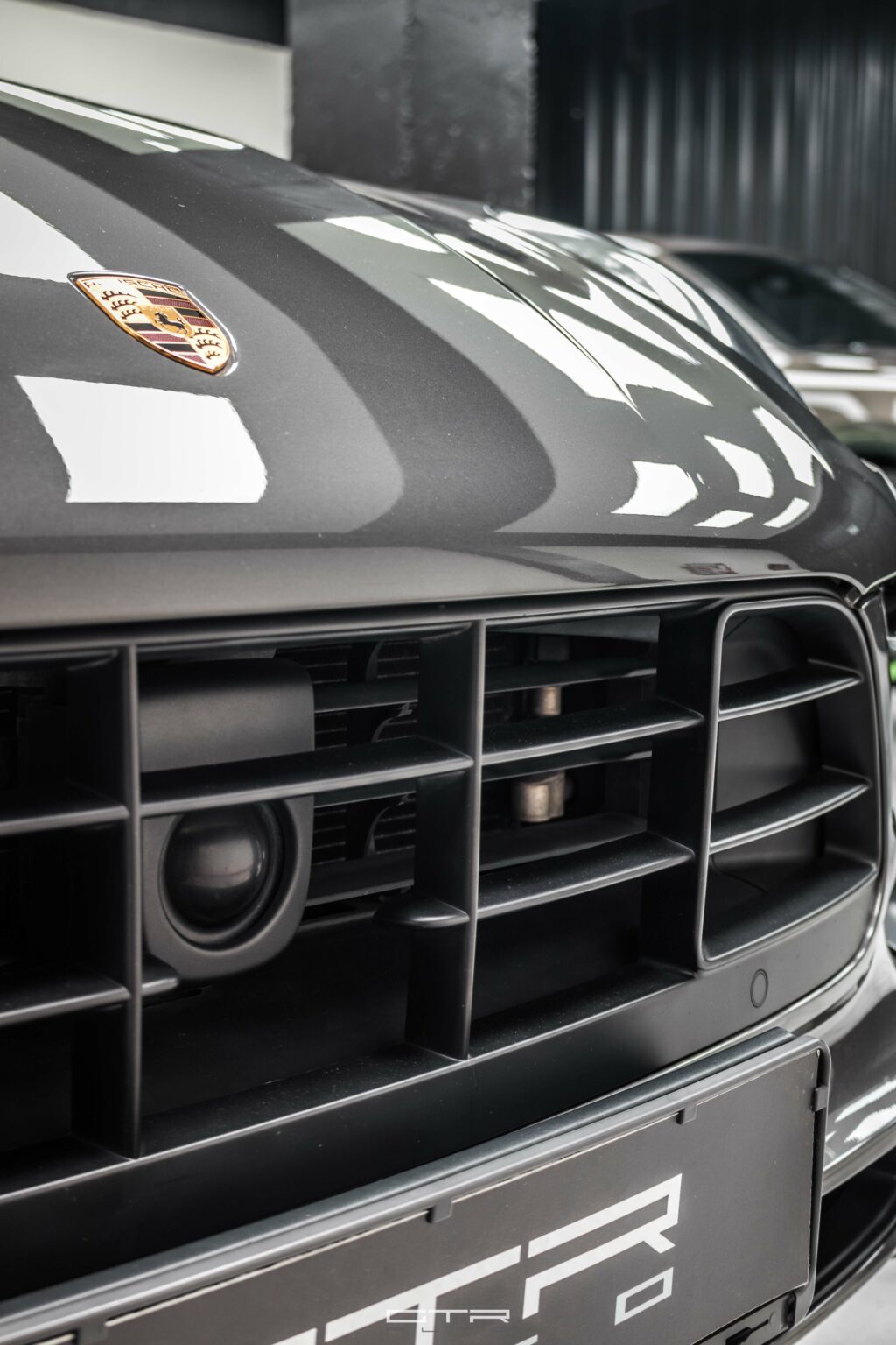 Alt="Porsche Macan S"