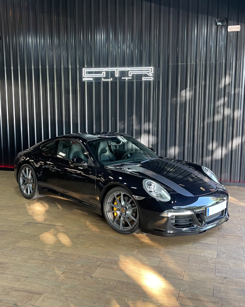 Porsche 911 Carrera S